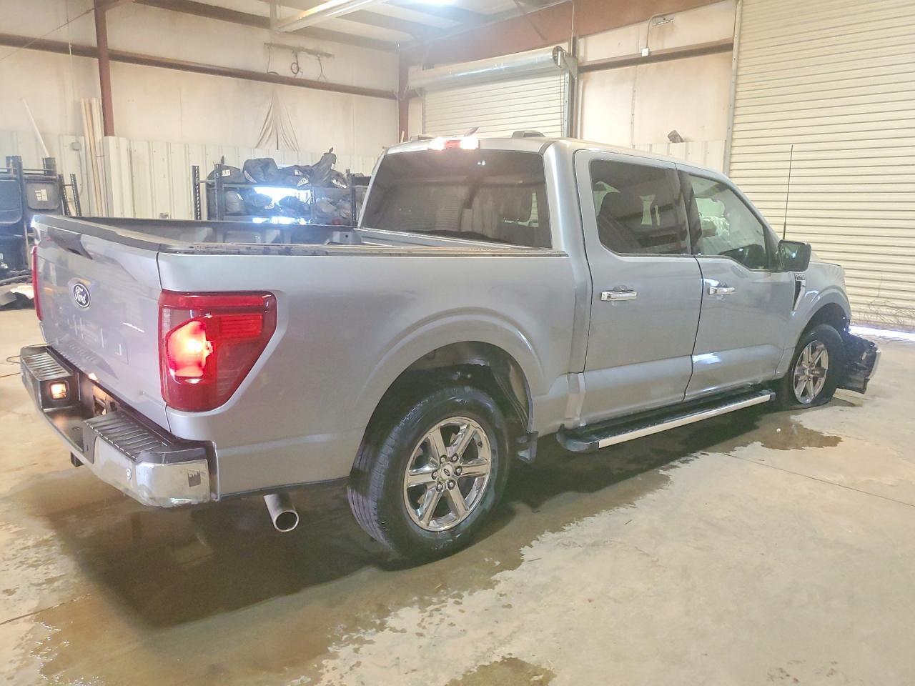 2025 FORD F150 XLT — Фото 3 из 13