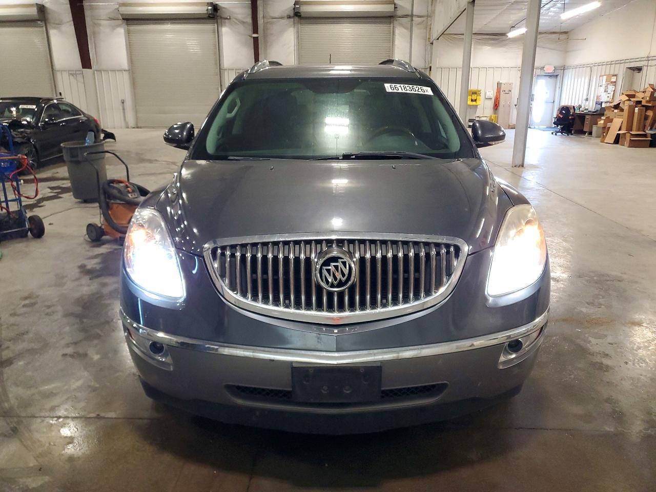 5GAKVCED5BJ227657 2011 BUICK ENCLAVE photo no. 5