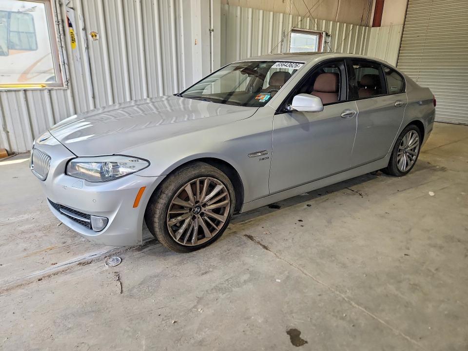 2011 BMW 550 WBAFU9C55BC785351
