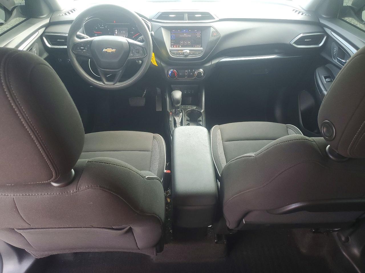 KL79MMS27MB045090 2021 CHEVROLET TRAILBLAZER photo no. 8