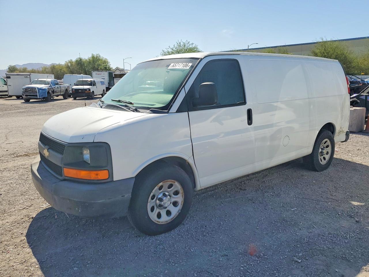 1GCSGAF40B1135061 2011 CHEVROLET EXPRESS G1500 photo no. 1