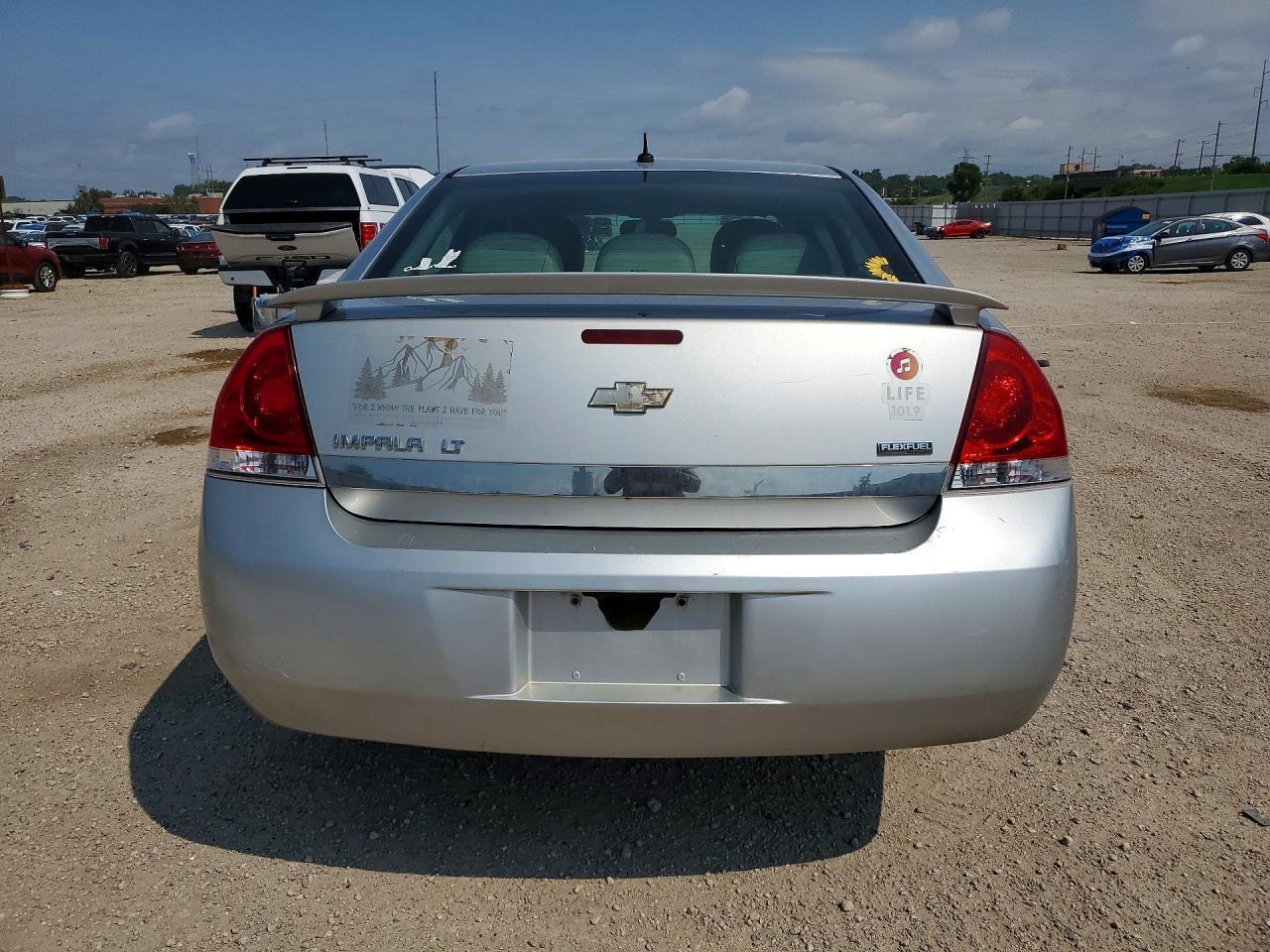 2011 CHEVROLET IMPALA LT — Фото 6 из 12