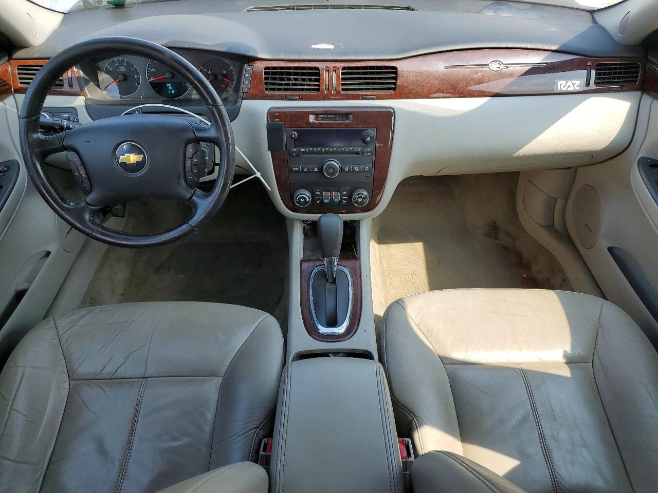 2011 CHEVROLET IMPALA LT — Фото 8 из 12