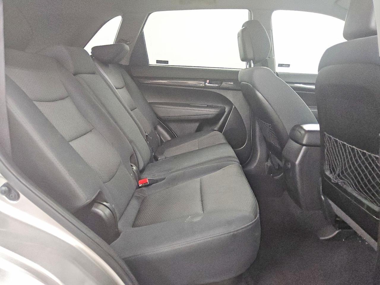 2013 KIA SORENTO LX — Фото 10 из 12