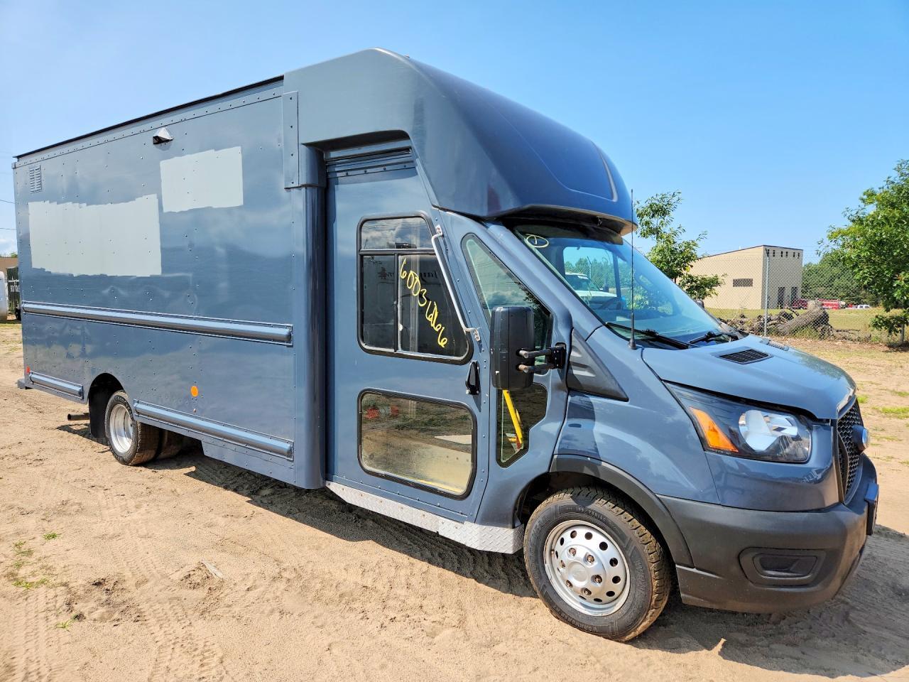 2021 FORD TRANSIT T-350 HD — Фото 4 из 13