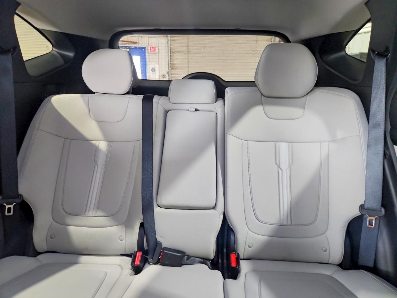 2025 HYUNDAI TUCSON SEL — Фото 10 из 13