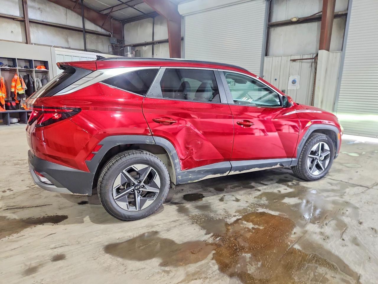 2025 HYUNDAI TUCSON SEL — Фото 3 из 13
