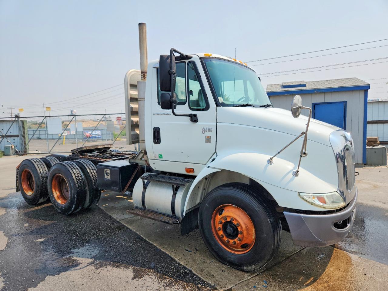 2007 INTERNATIONAL 8600 SEMI TRUCK — Фото 4 из 13