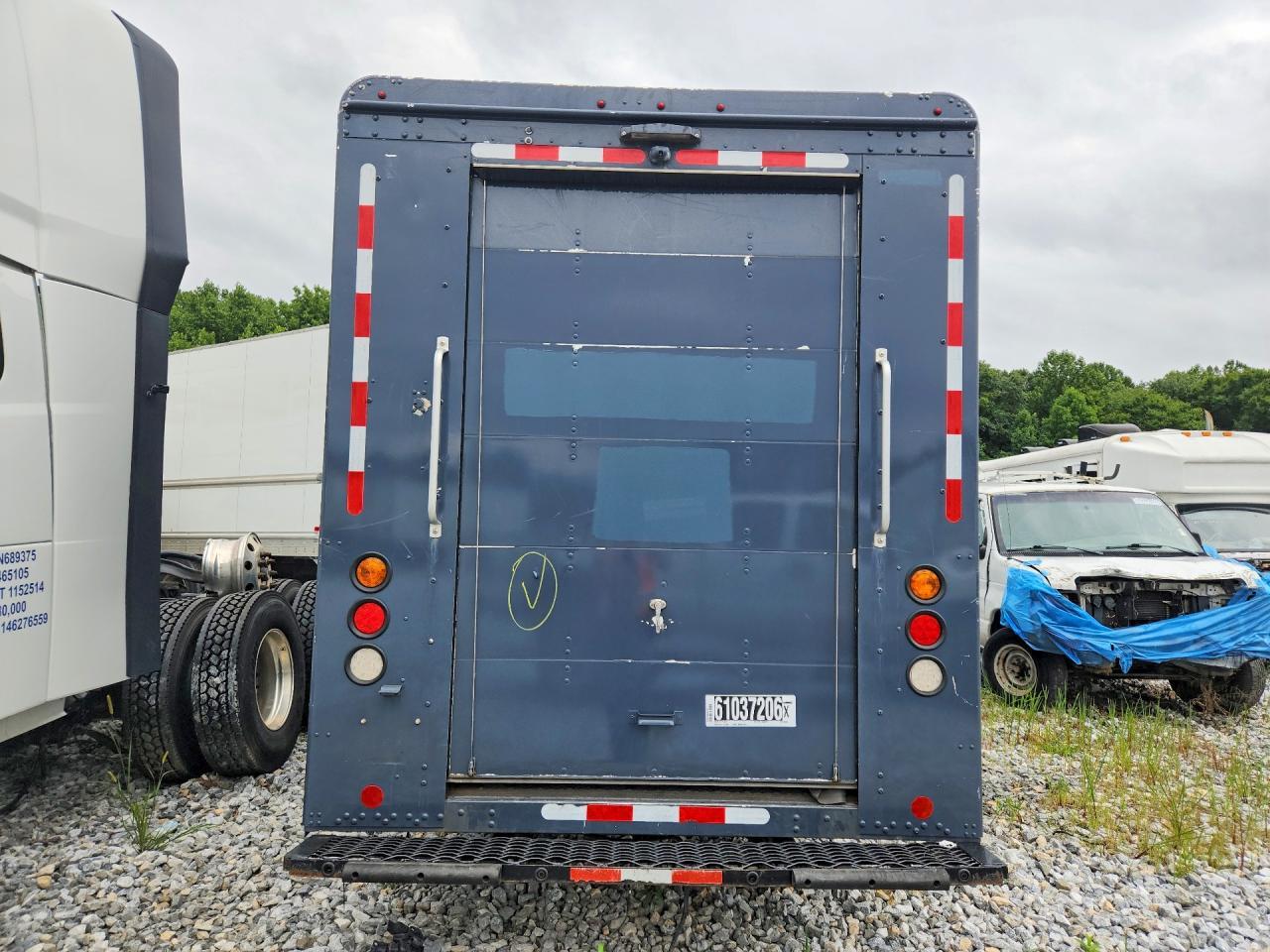 2021 FREIGHTLINER CHASSIS M LINE WALK-IN VAN — Фото 6 из 13