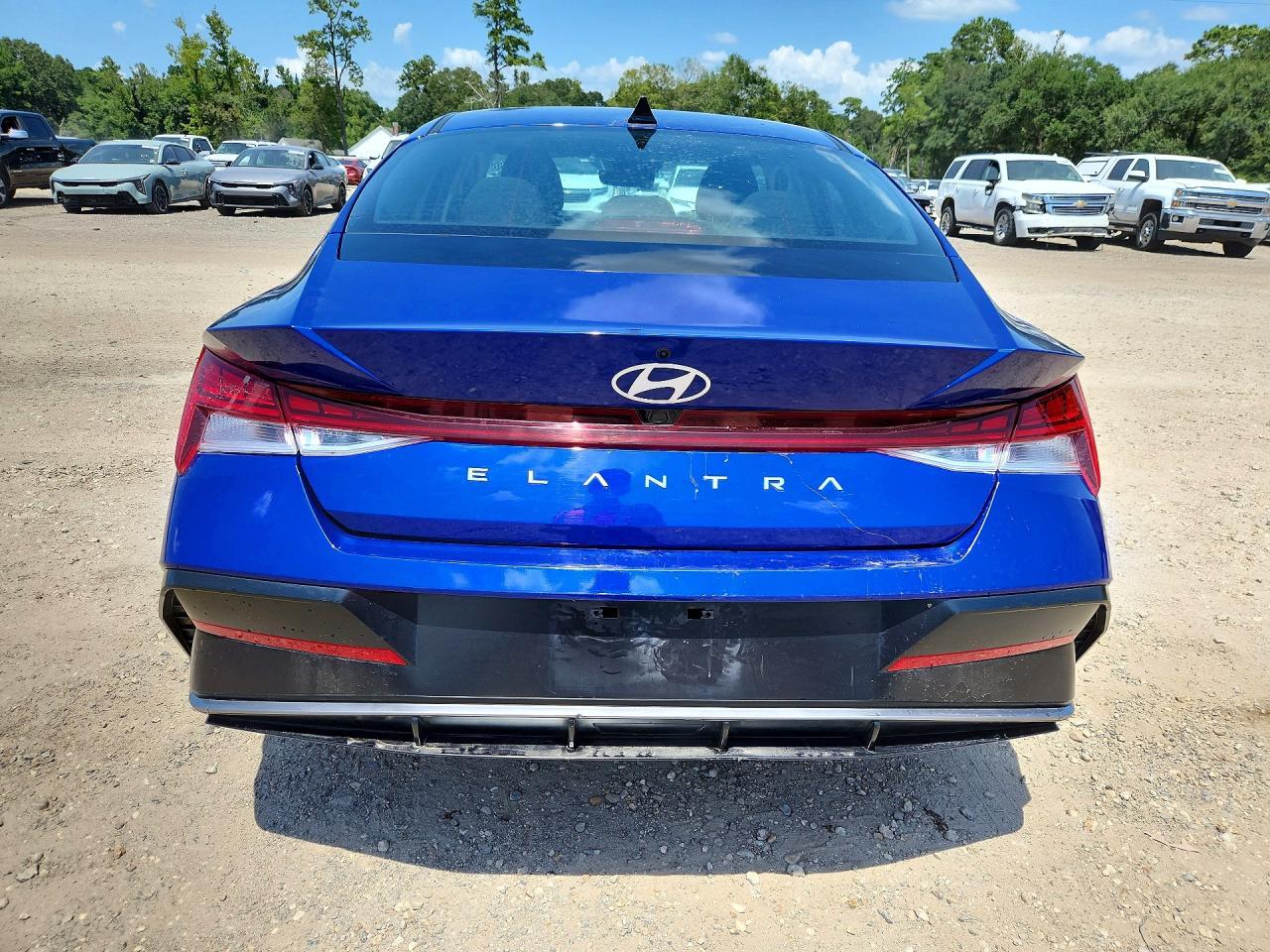 2025 HYUNDAI ELANTRA SEL — Фото 6 из 12