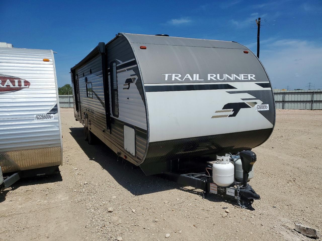 2021 HEARTLAND BIG HORN TRAIL RUNNER 5SFEB3724ME467971