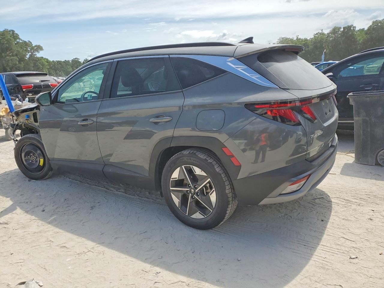 2025 HYUNDAI TUCSON SEL — Фото 2 из 14