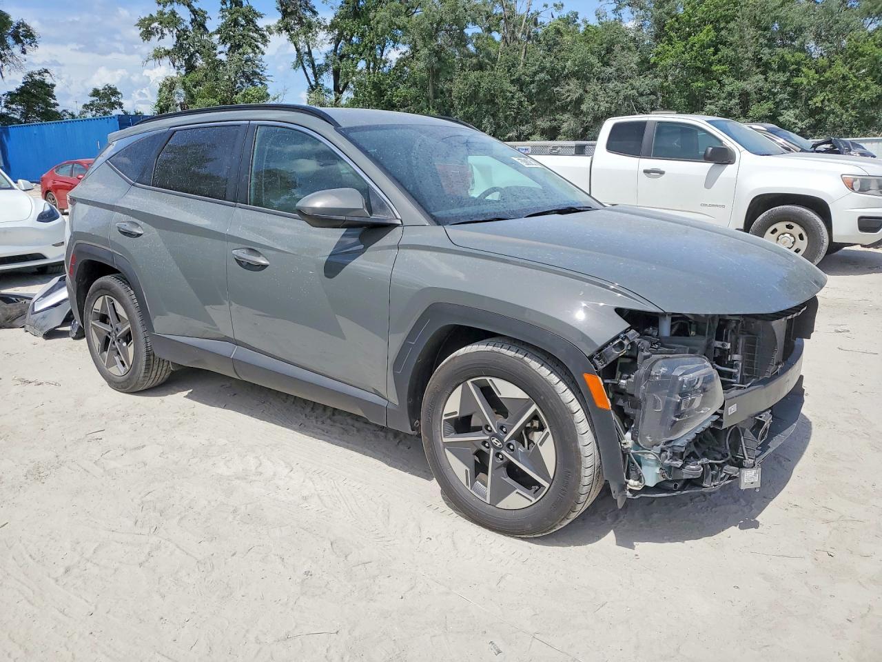 2025 HYUNDAI TUCSON SEL — Фото 4 из 14