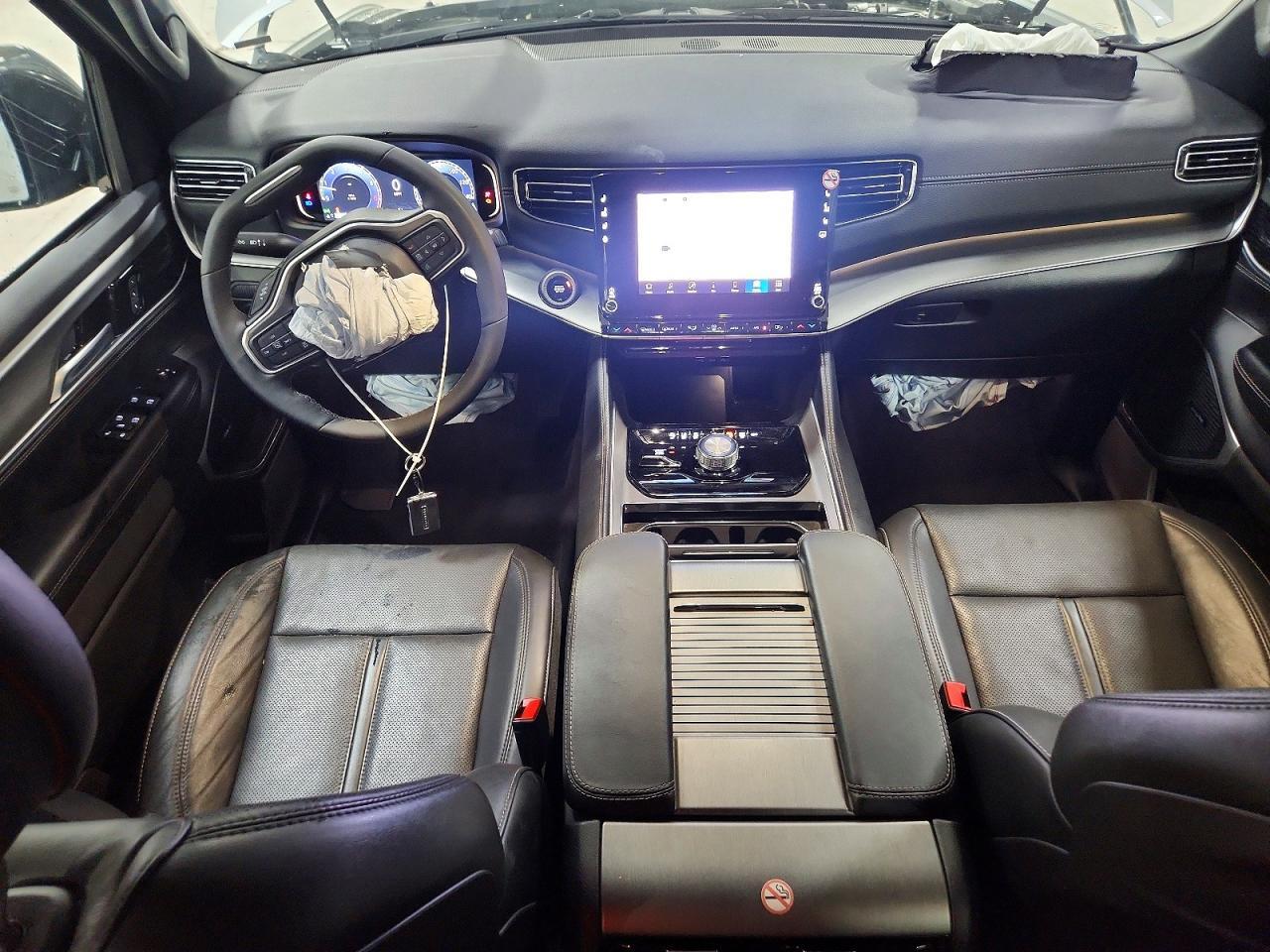 2025 JEEP WAGONEER SERIES II — Фото 8 из 14