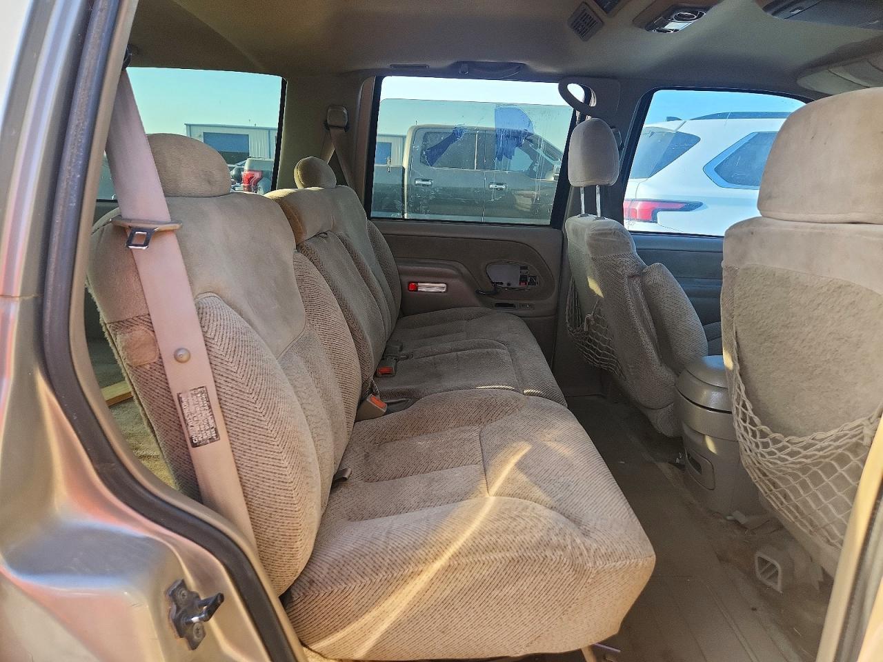 1999 CHEVROLET TAHOE C1500 — Фото 11 из 13