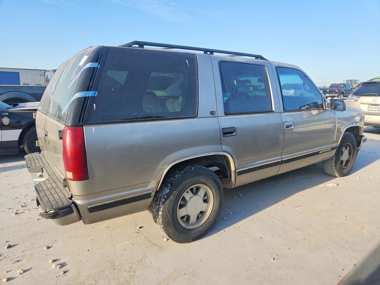 1999 CHEVROLET TAHOE C1500 — Фото 3 из 13