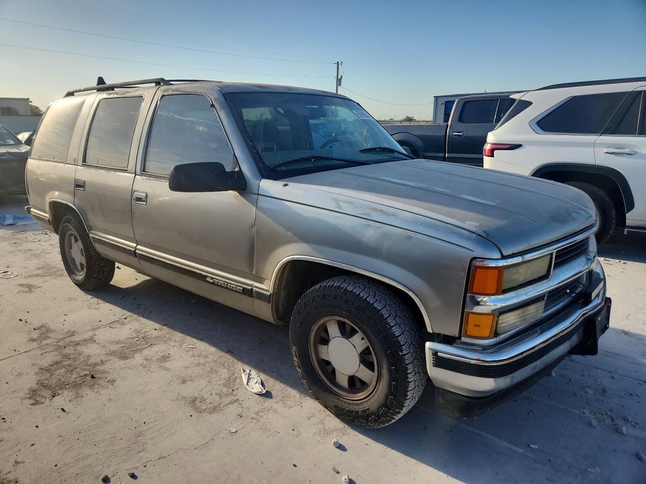 1999 CHEVROLET TAHOE C1500 — Фото 4 из 13
