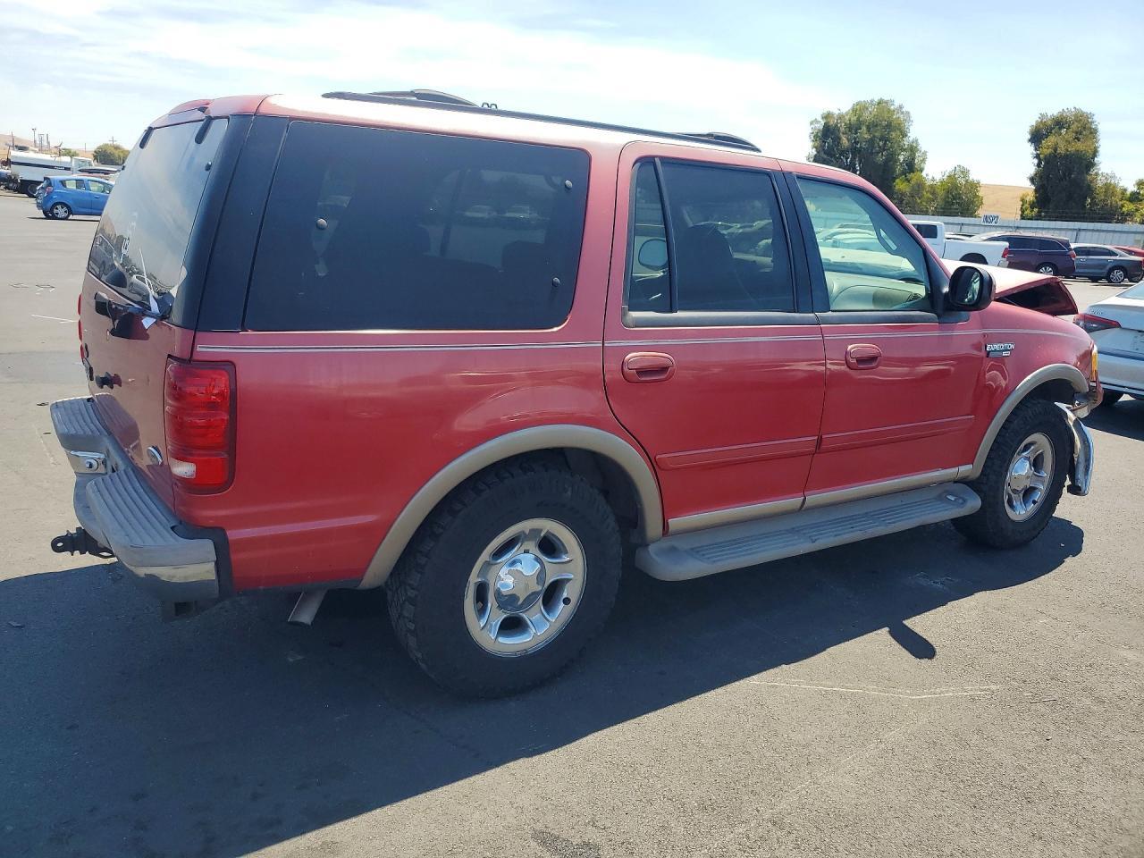 1FMPU18L3YLA44703 2000 FORD EXPEDITION photo no. 3