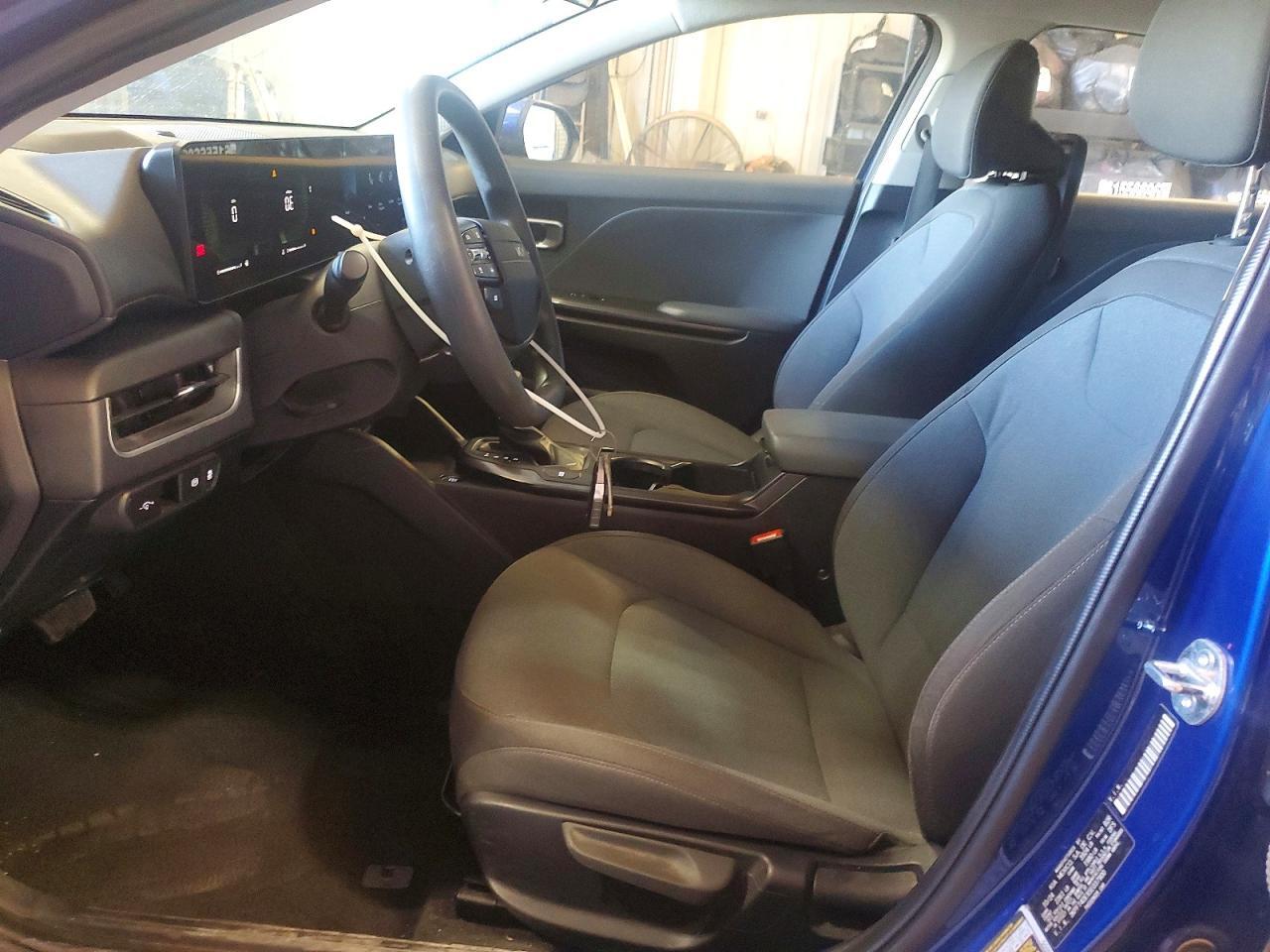2025 KIA K4 LXS — Фото 7 из 13