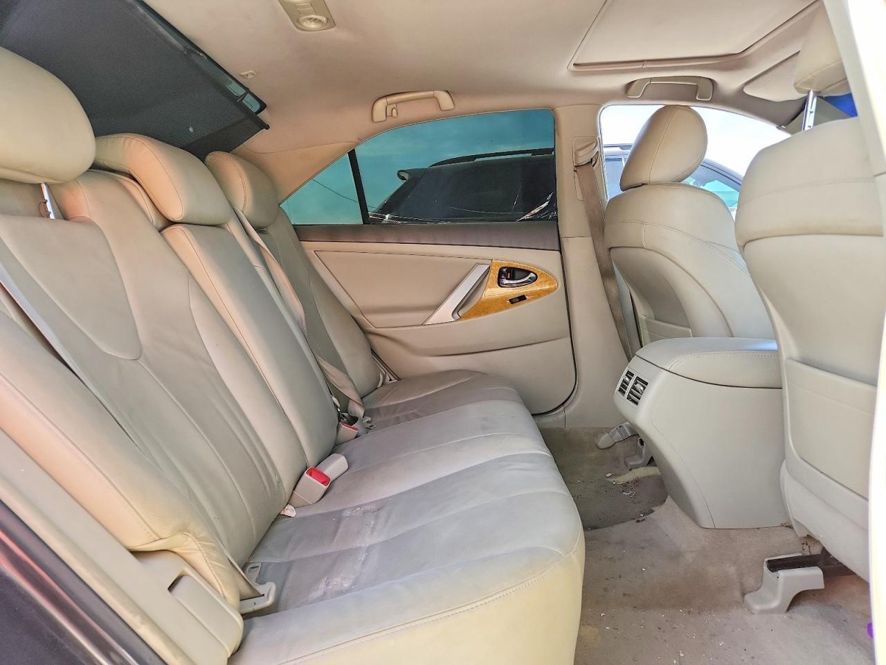 2007 TOYOTA CAMRY XLE V6 — Фото 10 из 12