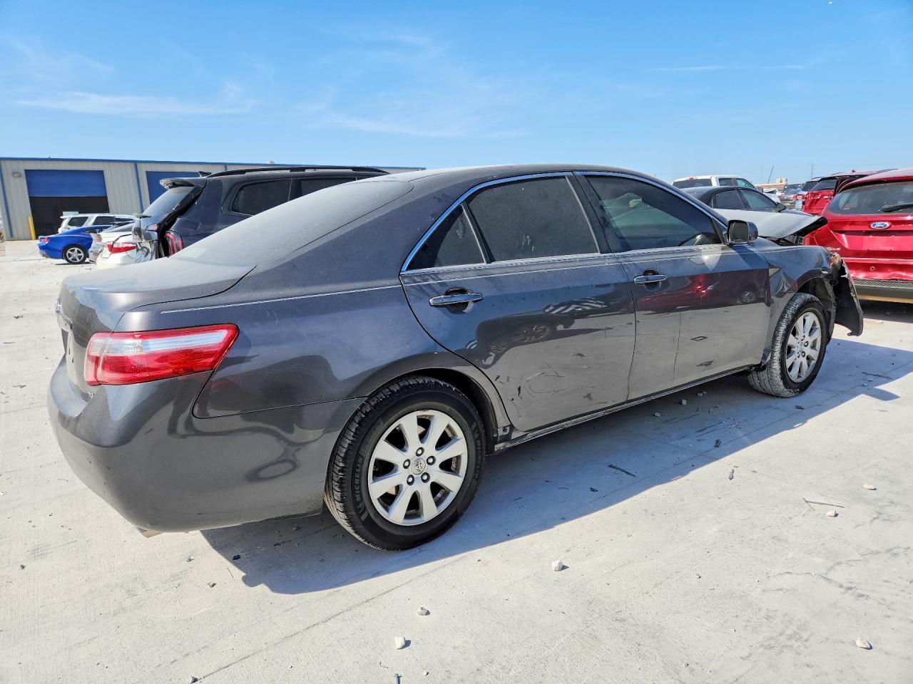 2007 TOYOTA CAMRY XLE V6 — Фото 3 из 12