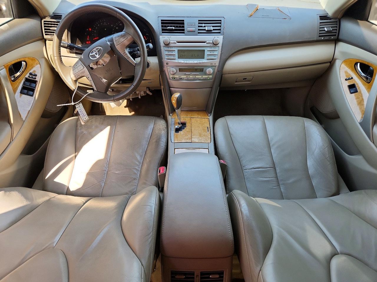 2007 TOYOTA CAMRY XLE V6 — Фото 8 из 12
