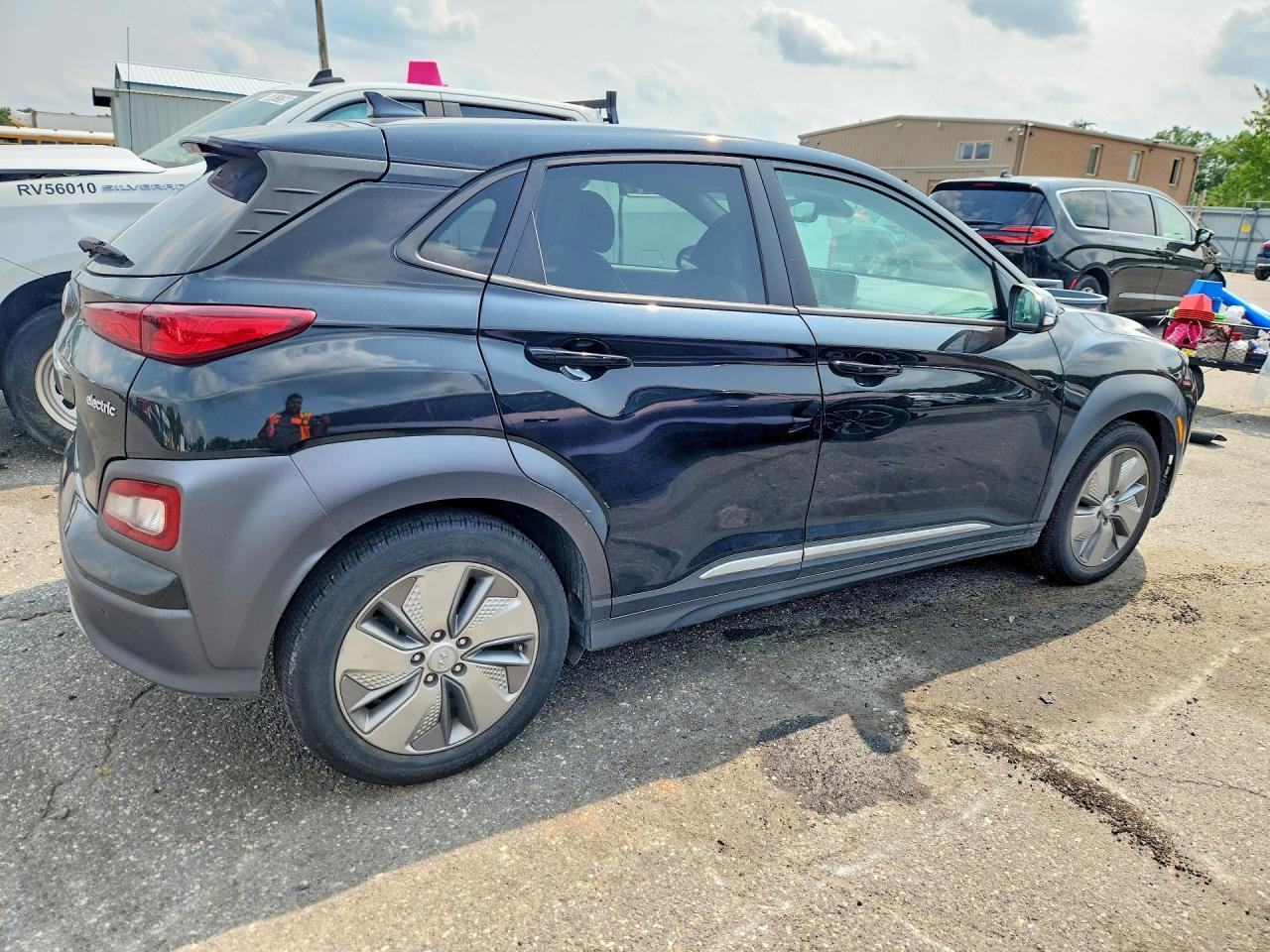 2021 HYUNDAI KONA ULTIMATE — Фото 3 из 12