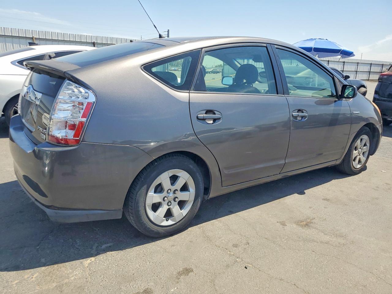2007 TOYOTA PRIUS BASE — Фото 3 из 12