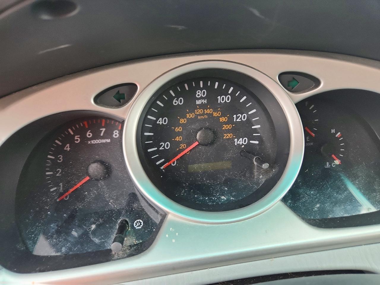 2004 TOYOTA HIGHLANDER LIMITED — Фото 9 из 13