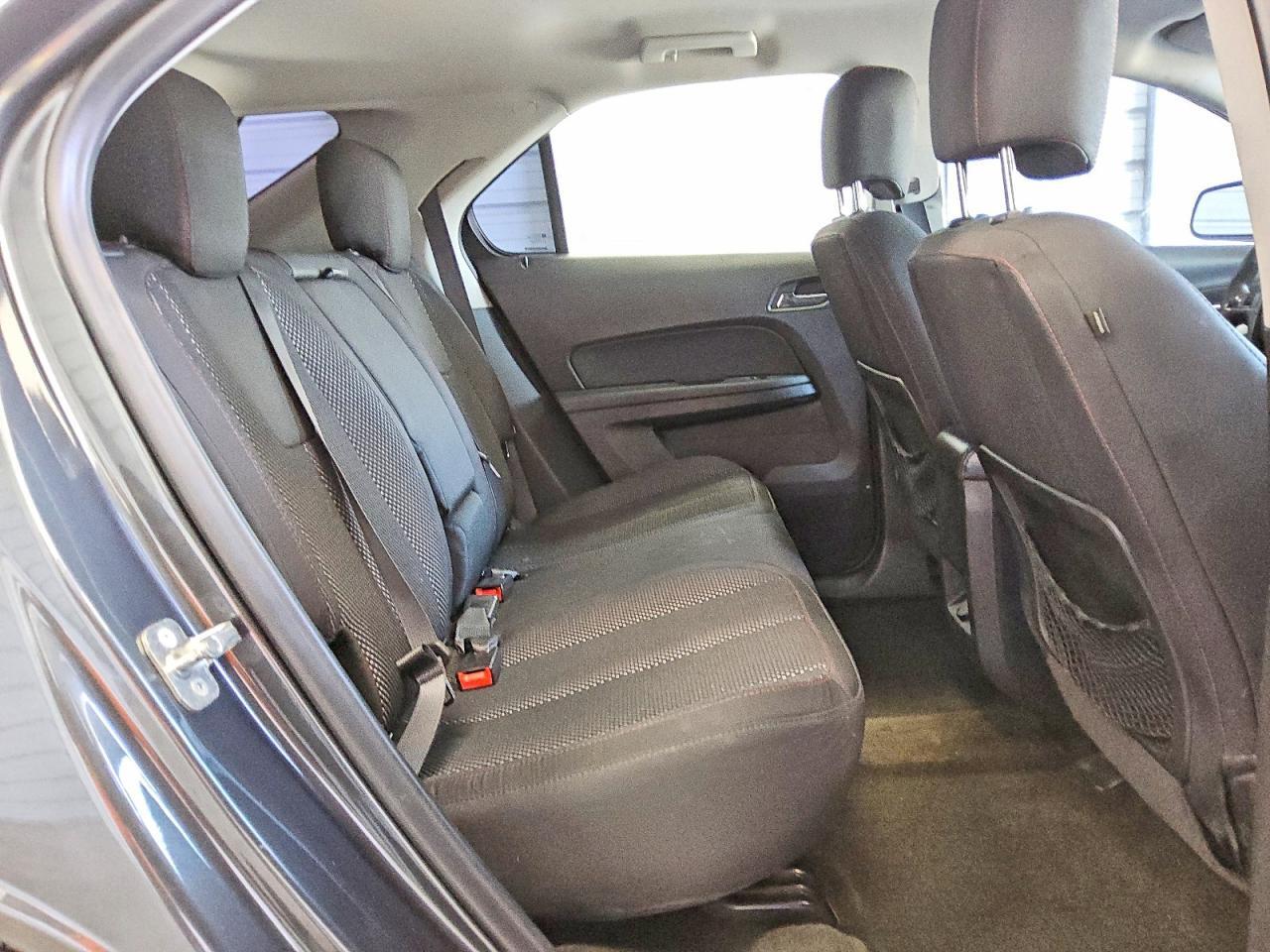 2017 CHEVROLET EQUINOX LS — Фото 10 из 12