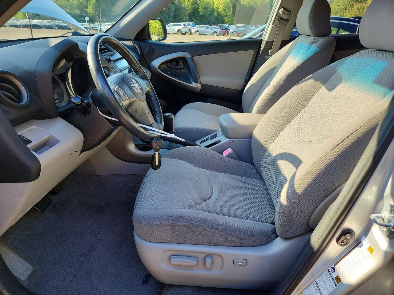2007 TOYOTA RAV4 — Фото 7 из 13