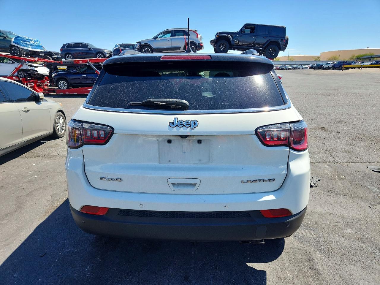 2021 JEEP COMPASS LIMITED — Фото 6 из 12