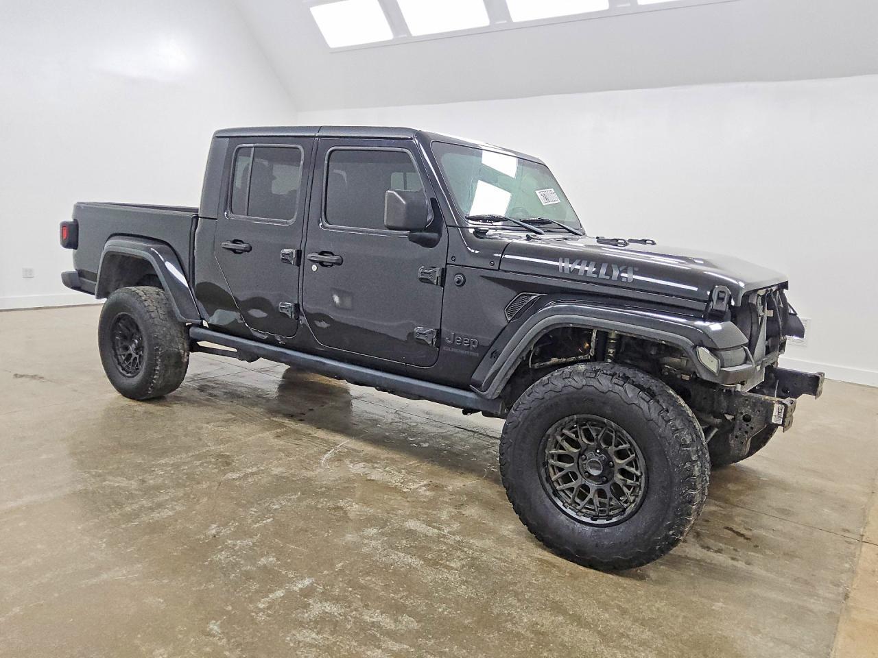 2021 JEEP GLADIATOR SPORT — Фото 4 из 13
