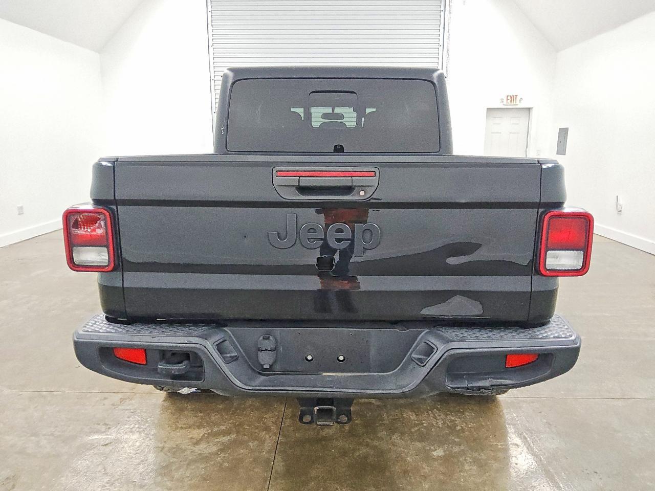 2021 JEEP GLADIATOR SPORT — Фото 6 из 13