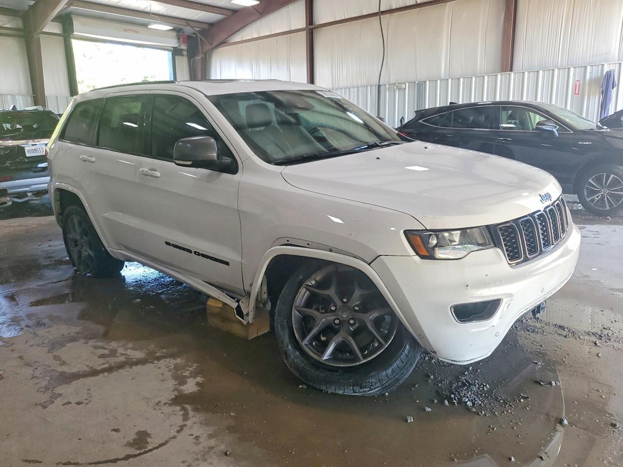 2021 JEEP GRAND CHEROKEE LIMITED — Фото 4 из 13
