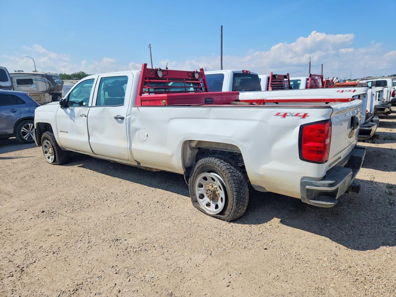 2017 CHEVROLET SILVERADO K3500 — Фото 2 из 12