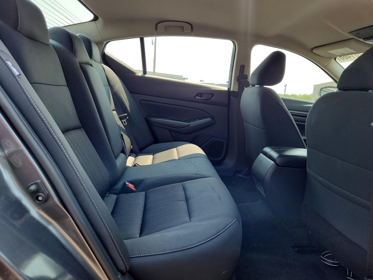2025 NISSAN ALTIMA SV — Фото 10 из 12
