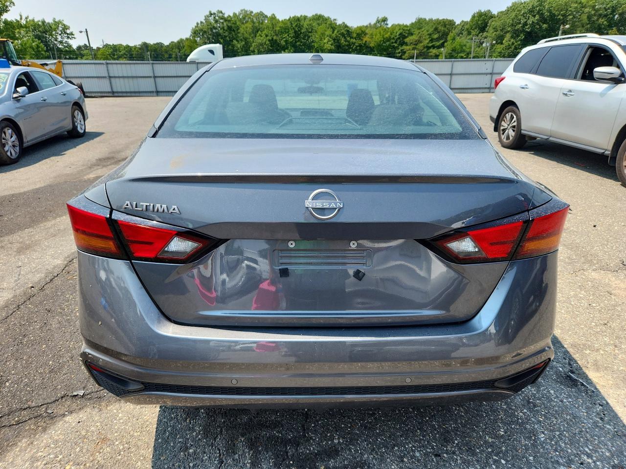 2025 NISSAN ALTIMA SV — Фото 6 из 12