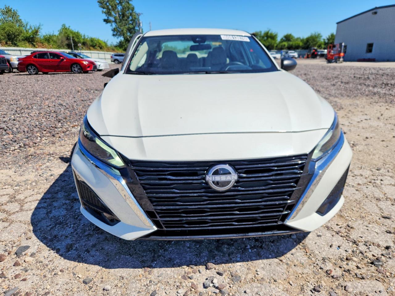 2025 NISSAN ALTIMA SV — Фото 5 из 13