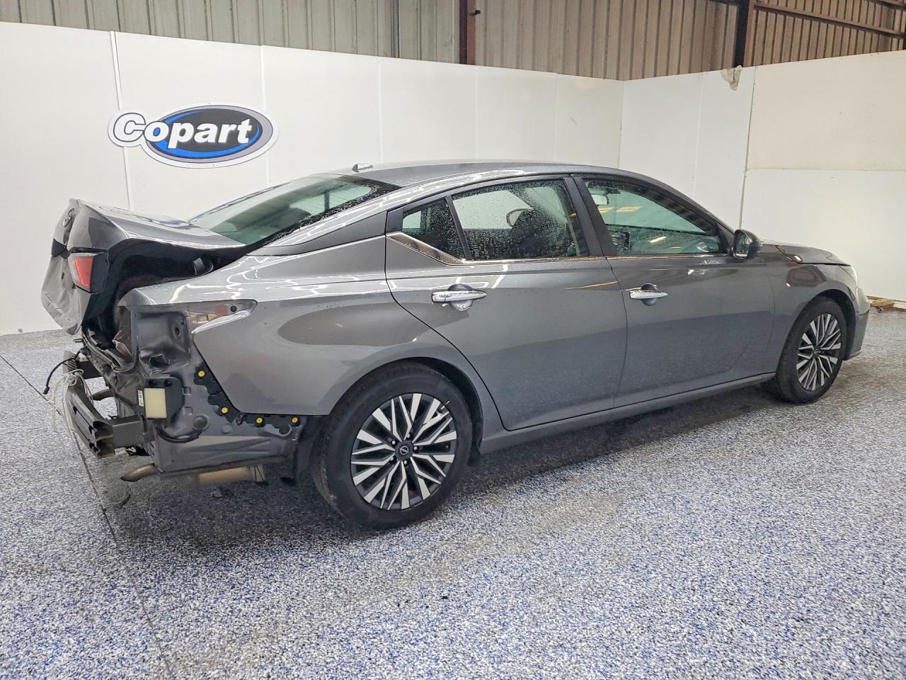 2025 NISSAN ALTIMA SV — Фото 3 из 12