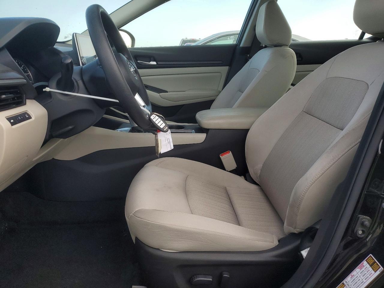 2025 NISSAN ALTIMA SV — Фото 7 из 12