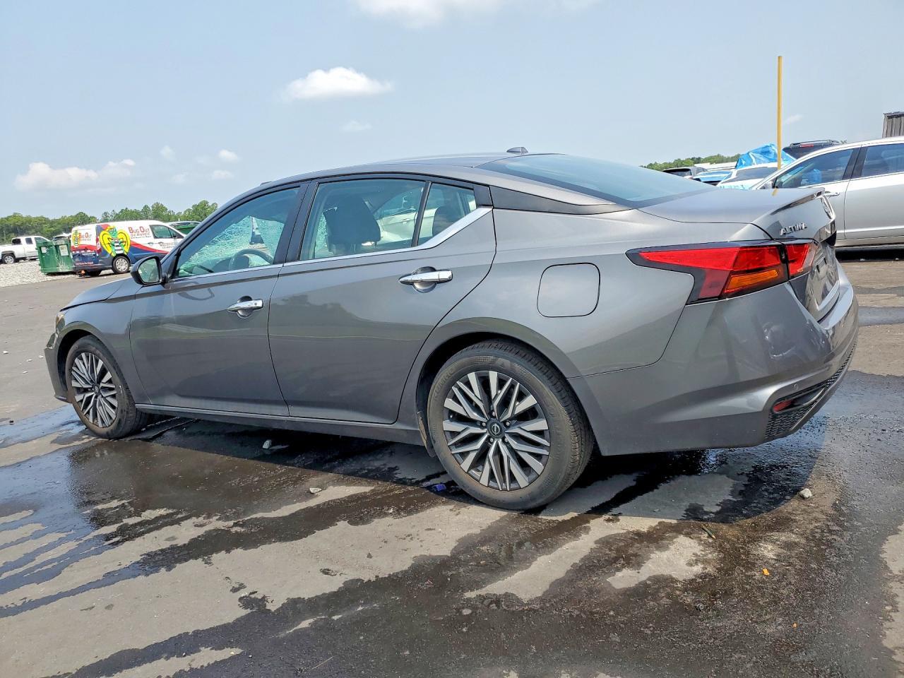 2025 NISSAN ALTIMA SV — Фото 2 из 12