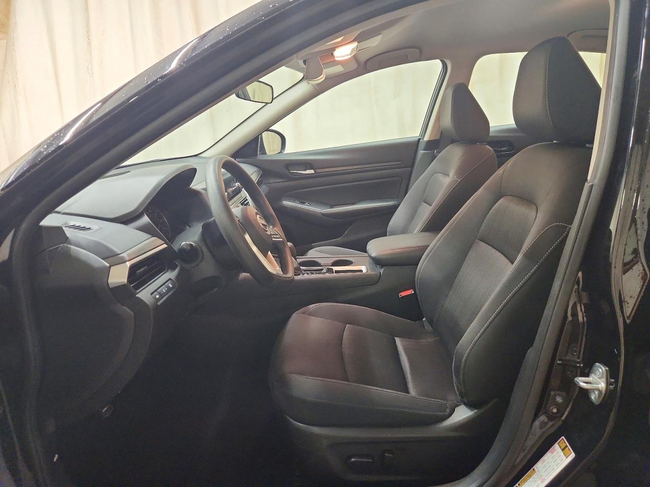 2025 NISSAN ALTIMA SV — Фото 7 из 13
