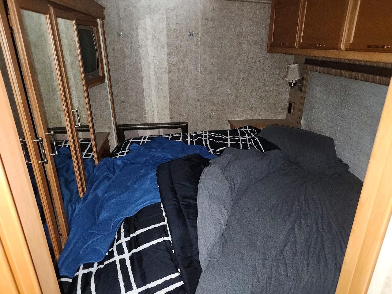 2007 WORKHORSE CUSTOM CHASSIS MOTORHOME — Фото 6 из 10