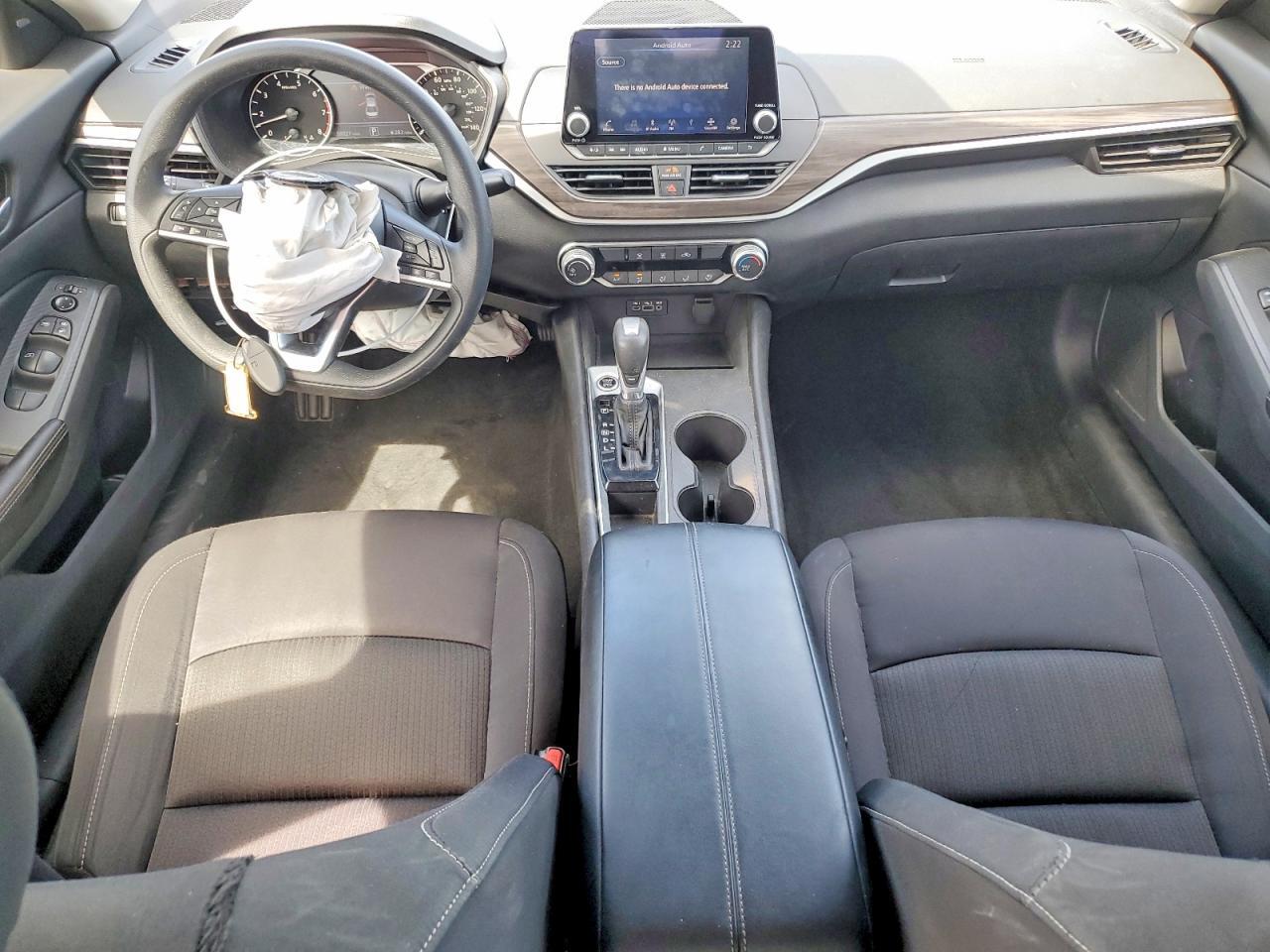2025 NISSAN ALTIMA SV — Фото 8 из 12