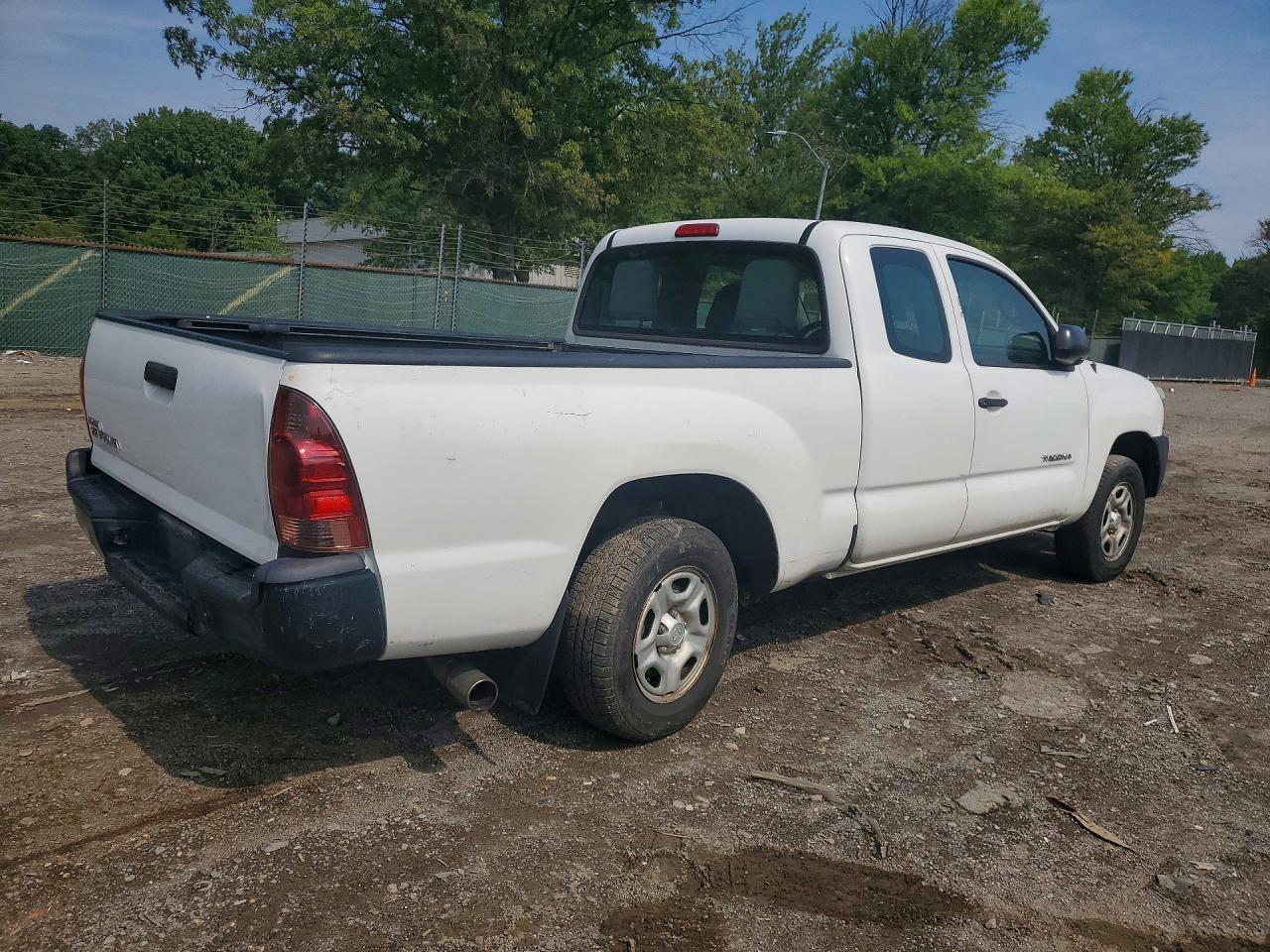 2013 TOYOTA TACOMA BASE — Фото 3 из 12