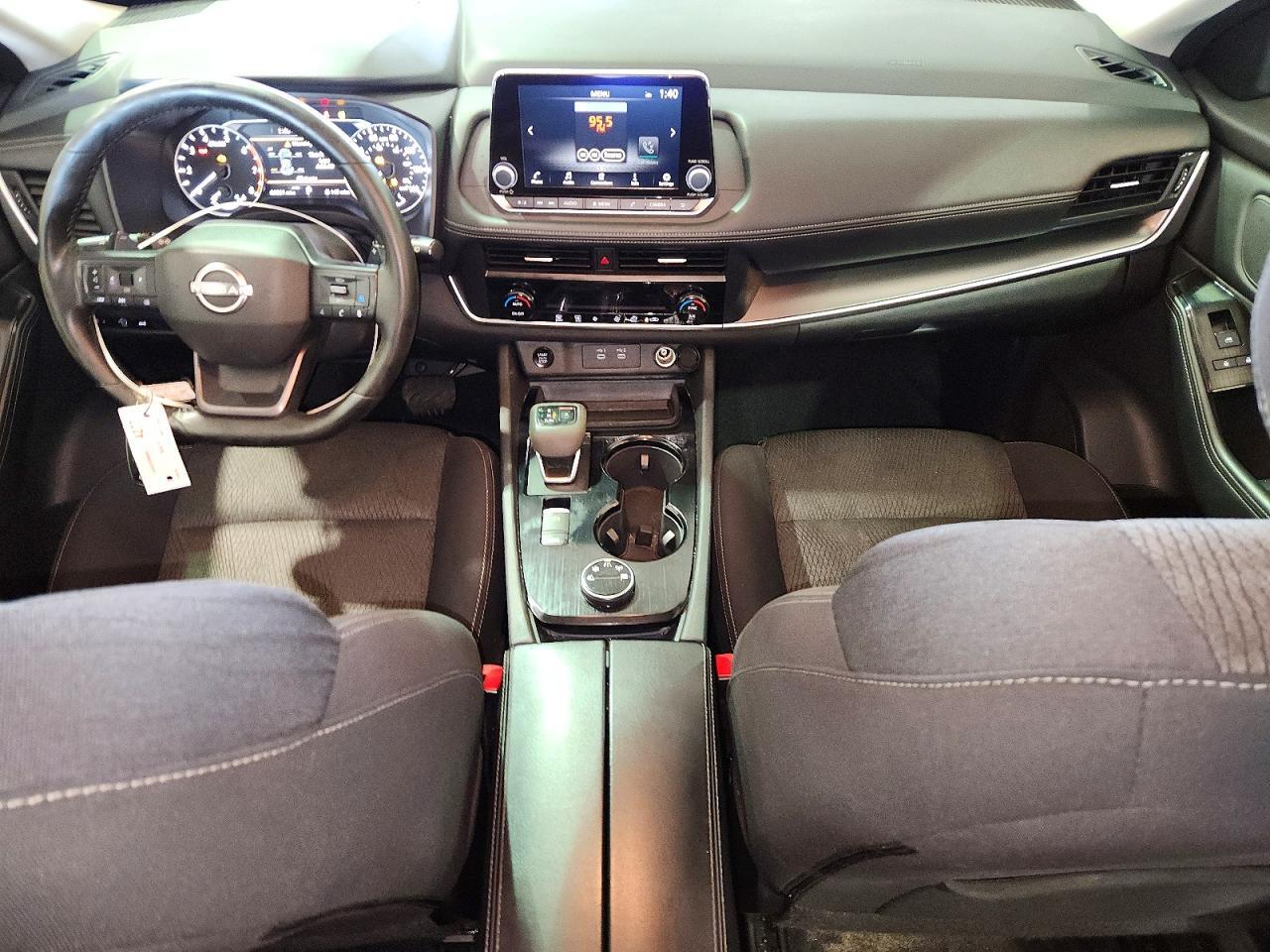 2025 NISSAN ROGUE SV — Фото 8 из 14