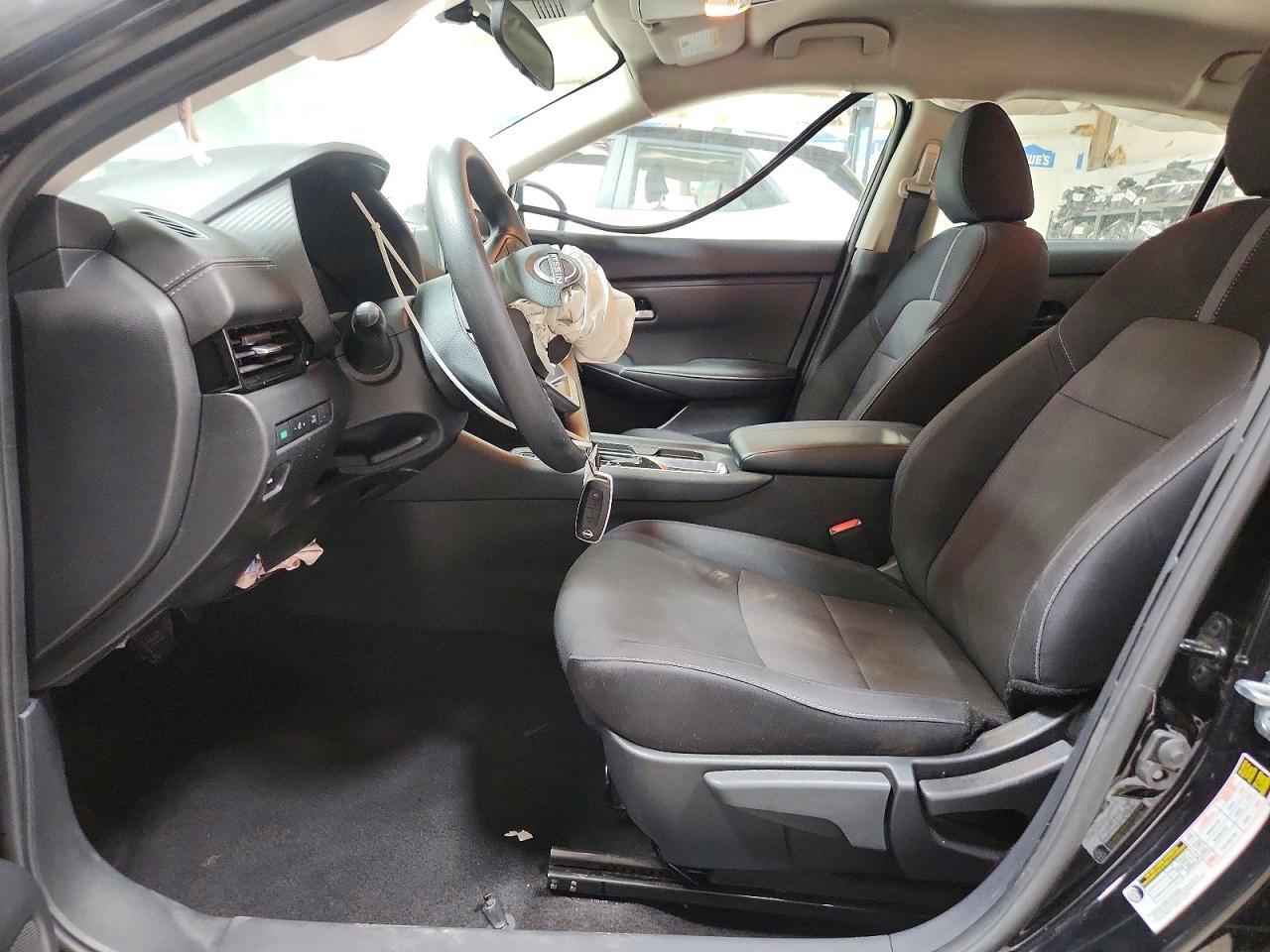 2025 NISSAN SENTRA SV — Фото 7 из 12
