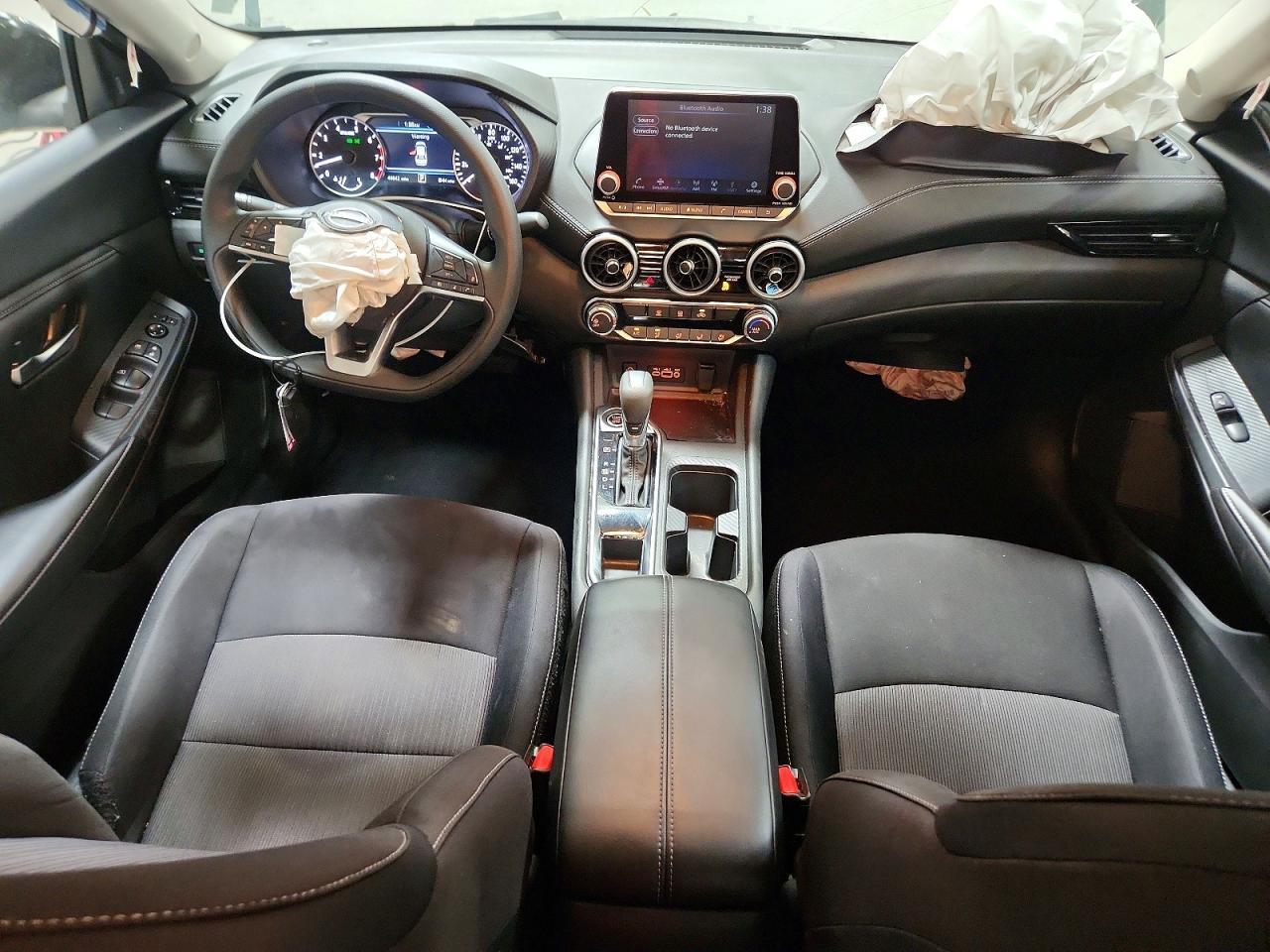 2025 NISSAN SENTRA SV — Фото 8 из 12