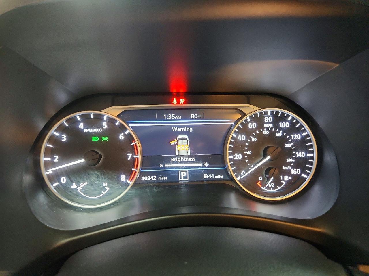 2025 NISSAN SENTRA SV — Фото 9 из 12